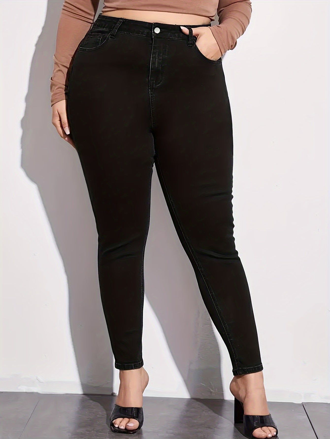 Plus Size Women’s Denim Skinny Jeans High Rise Solid Button Fly