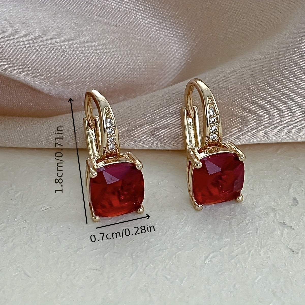 Ayollar uchun kvadrat shaklidagi kubik zirkoniy stud uzuklar, 18K oltin bilan qoplangan mis, moda zargarlik buyumlari