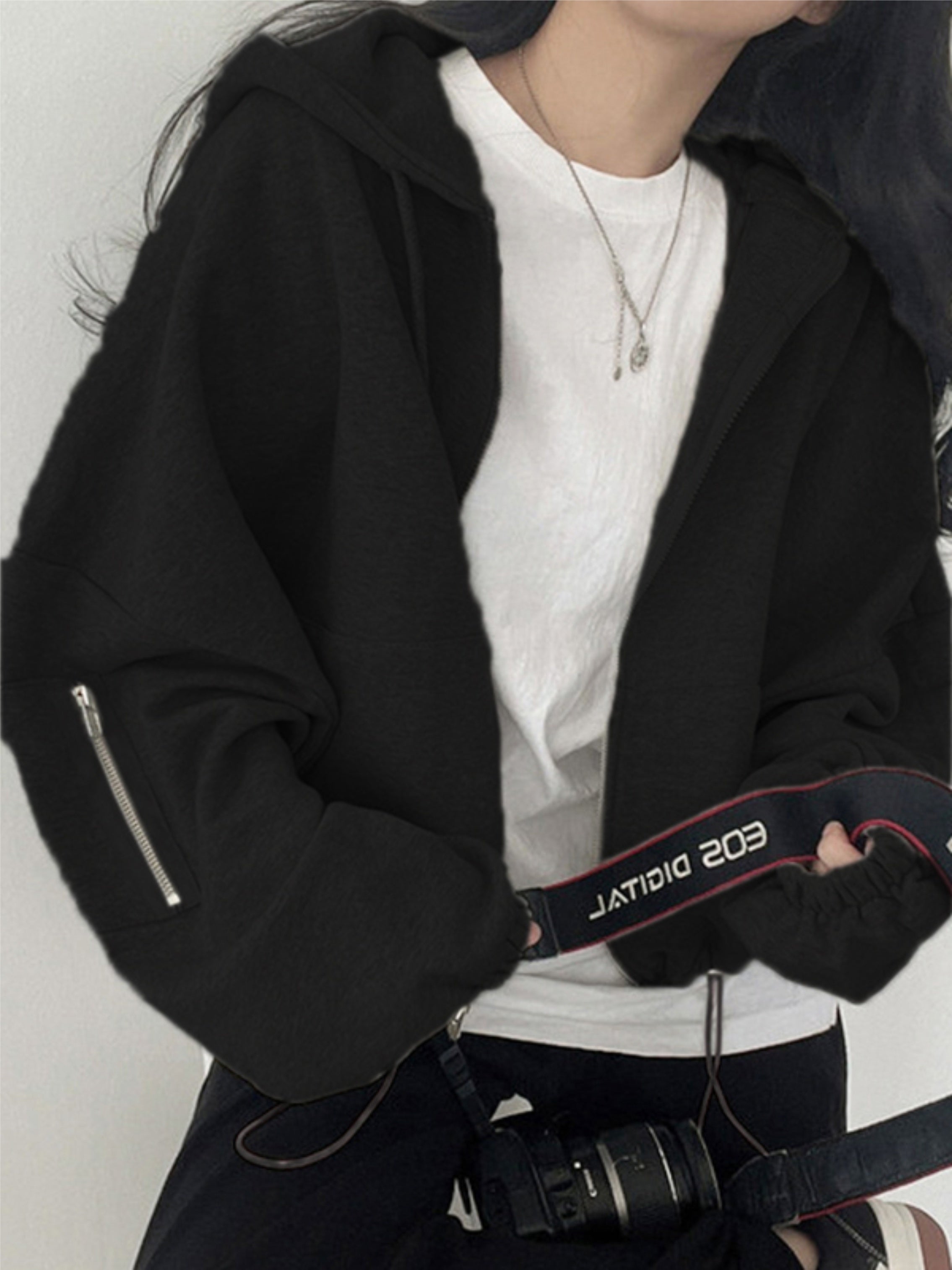 Women's Short Hooded Sweatshirt with Open Chest Design Polyester Fall Winter