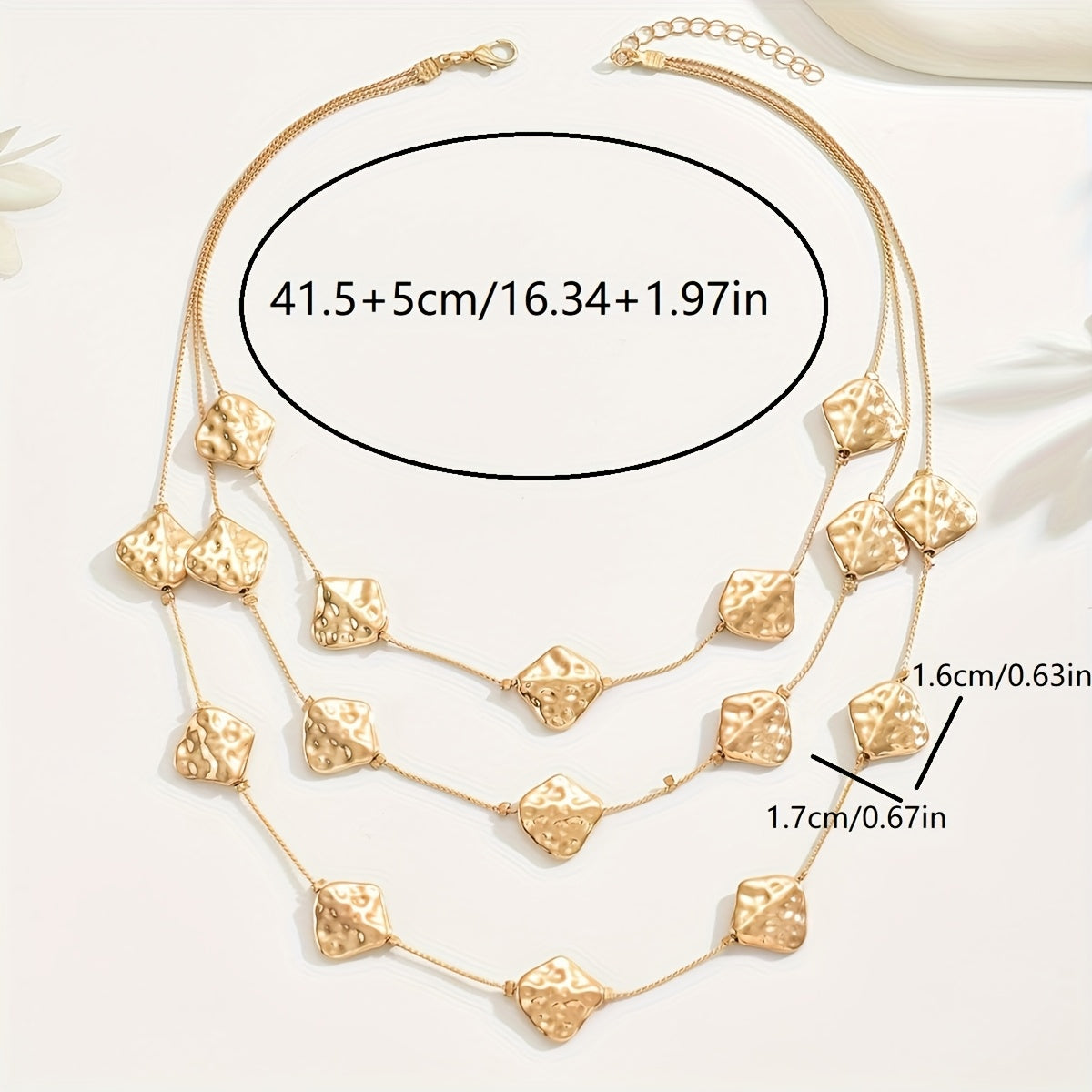 Hammered Square Pendant Choker Necklace Zinc Alloy Elegant Jewelry for Daily or Formal Wear