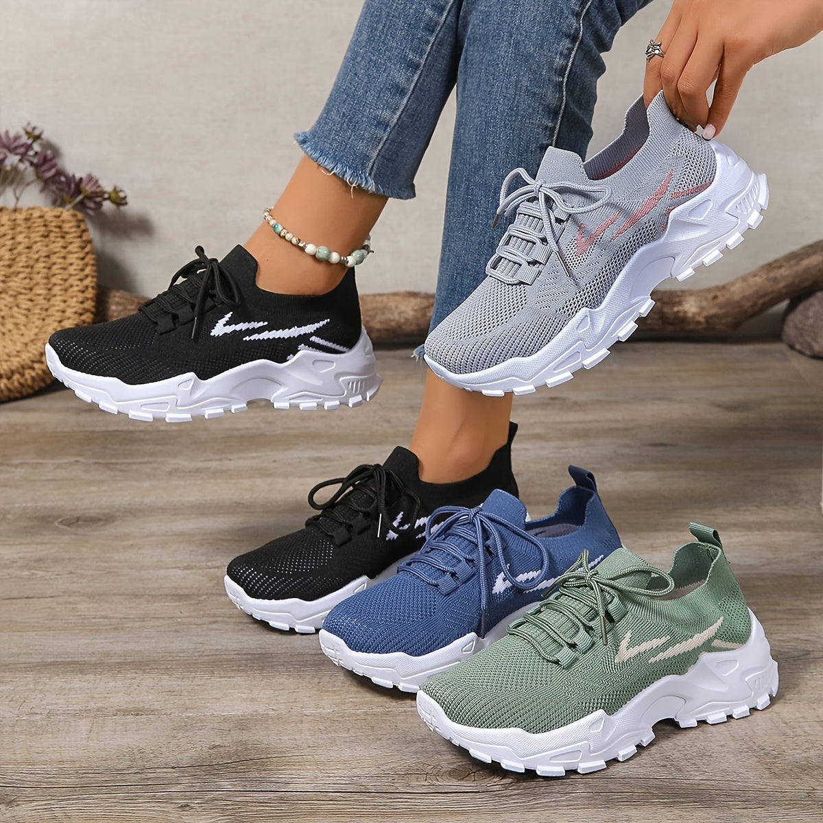Women's Plus Size Breathable Mesh Sneakers Casual Slip-On Walking Shoes